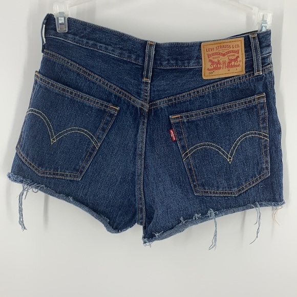LEVIS CUTOFF RAW HEM SHORTS HIGH RISE 501 BUTTON FLY SIZE 29 - Picture 2 of 7